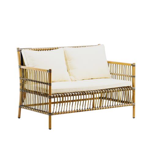 Rattan Outdoor Lounge Garden Chair Furniture Comfortable and Lightweight Factory